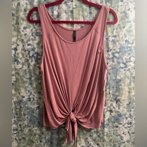 SAVVI Sage Tank